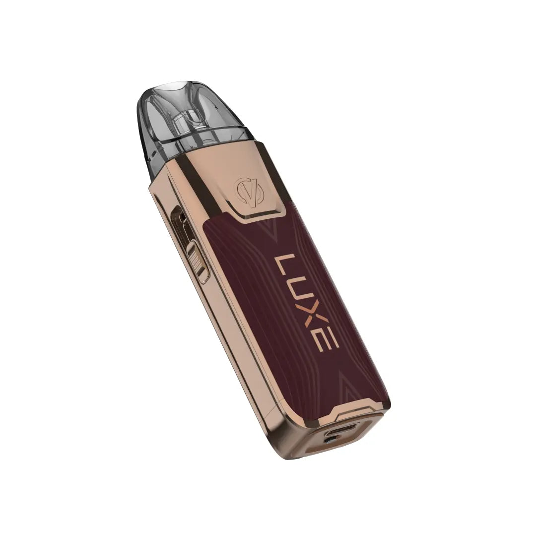 VAPORESSO xr max 2 imperial red leather back pod system e zigarette geraet rueckansicht in roter lederoptik mit integriertem akku und display