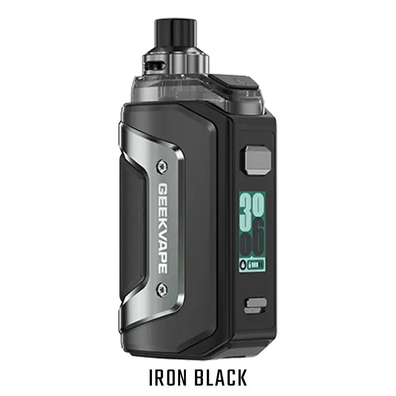 Kompaktes Vape-Gerät „Geekvape Aegis Hero 5“ in der Farbe Iron Black. Das Gerät verfügt über ein robustes, industriell gestaltetes Gehäuse mit schwarzem Metallrahmen, griffiger strukturierter Oberfläche und integriertem Display auf der Vorderseite. Oben sitzt ein schwarzer Pod mit Mundstück, das Design wirkt stoßfest und typisch für die Aegis-Serie mit Fokus auf Haltbarkeit und Outdoor-Tauglichkeit.
